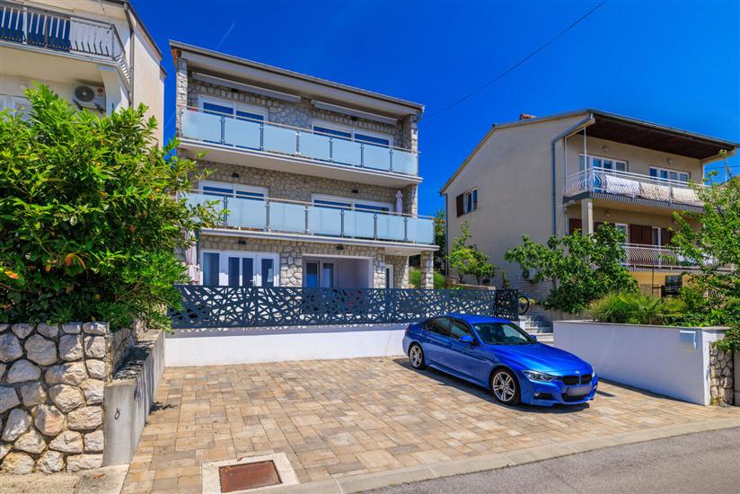 Apartments Maja