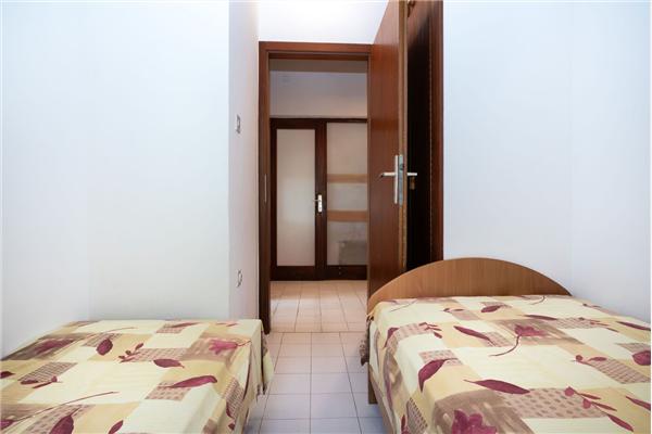 Apartment A1, for 6 persons