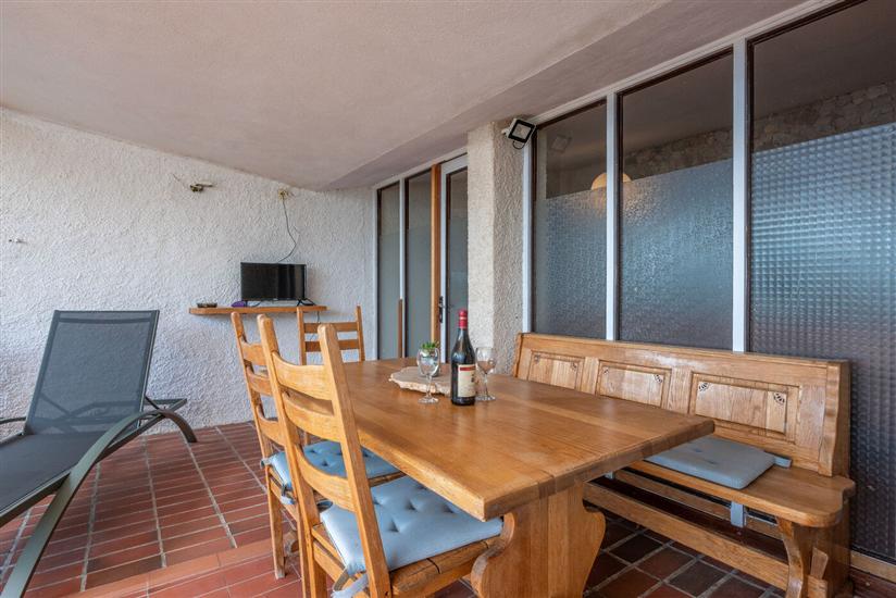 Apartment A1, for 6 persons