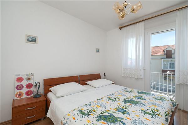 Apartment A1, for 8 persons