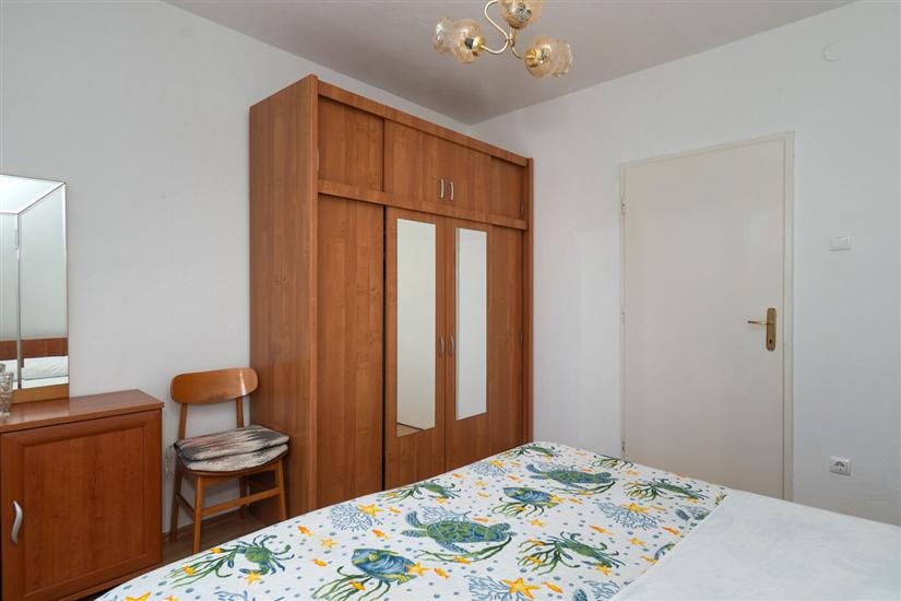 Apartment A1, for 8 persons