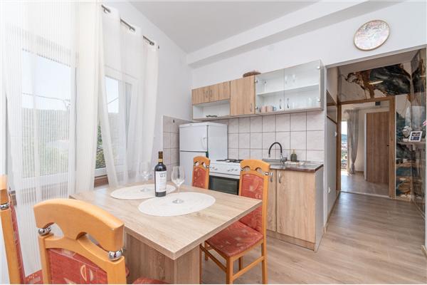 Apartment A4, for 3 persons