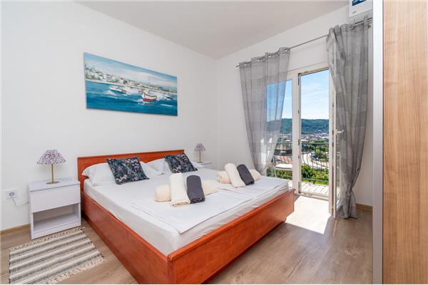 Apartment A4, for 3 persons