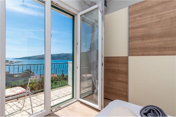 Apartment A4, for 3 persons