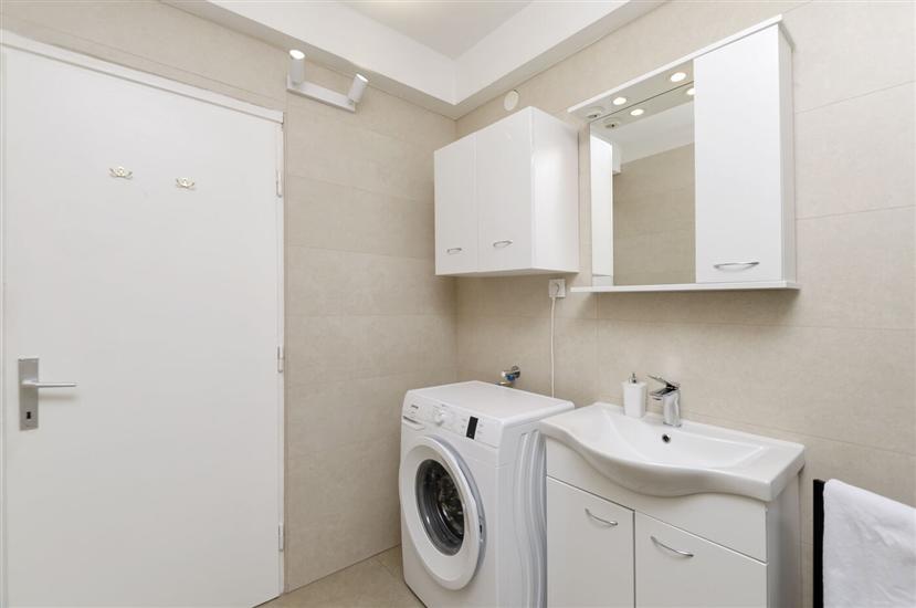 Apartment A2, for 3 persons