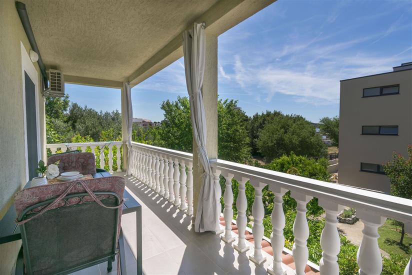 Apartment A2, for 3 persons
