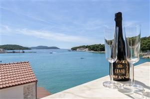 Apartment - Prvic Luka - island Prvic