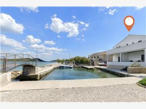 Apartment Denko by the sea Betina, Size 120.00 m2, Airline distance to the sea 20 m, Airline distance to town centre 150 m