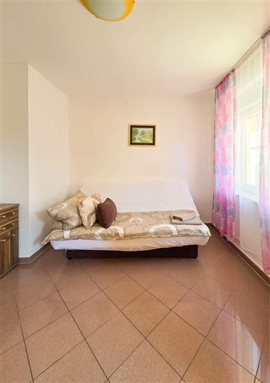 Apartment A2, for 3 persons