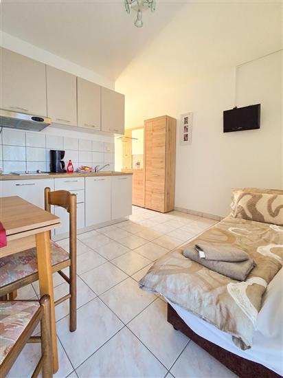 Apartment A4, for 3 persons