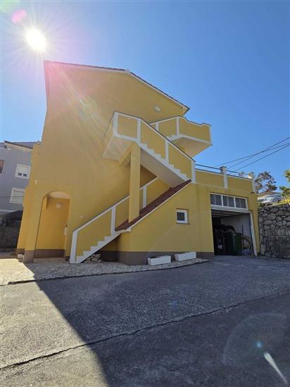 Apartments Tomo