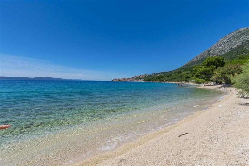 Apartments Zeljana on the beach
