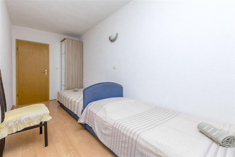 Apartment A4, for 4 persons