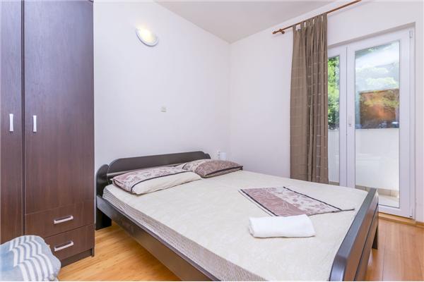Apartment A6, for 4 persons