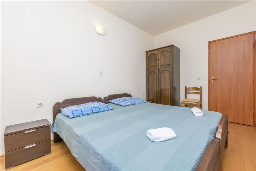 Apartment A6, for 4 persons