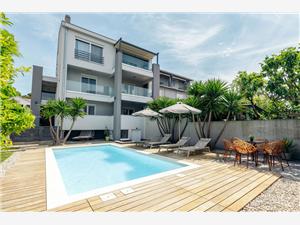Ferienwohnungen Turritella Biograd, Größe 50,00 m2, Privatunterkunft mit Pool