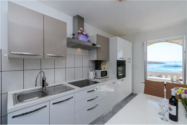 Apartment A3, for 5 persons