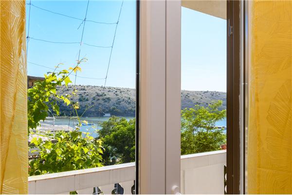 Apartment A3, for 5 persons