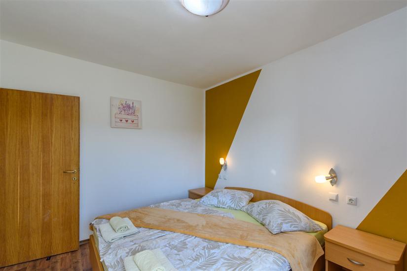 Apartment A3, for 5 persons