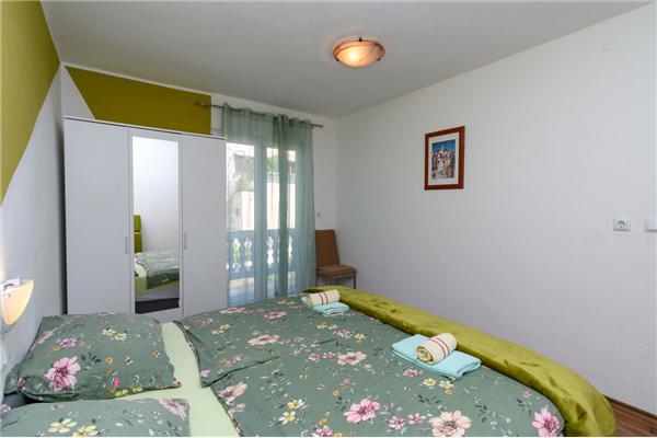Apartment A3, for 5 persons