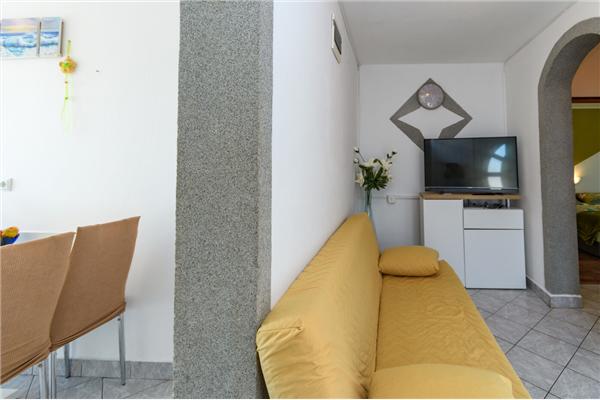 Apartment A3, for 5 persons