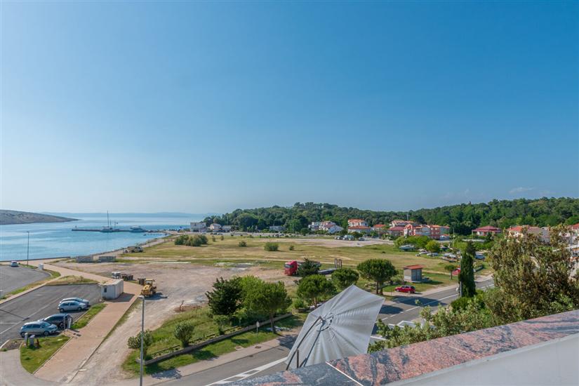 Apartment A3, for 5 persons
