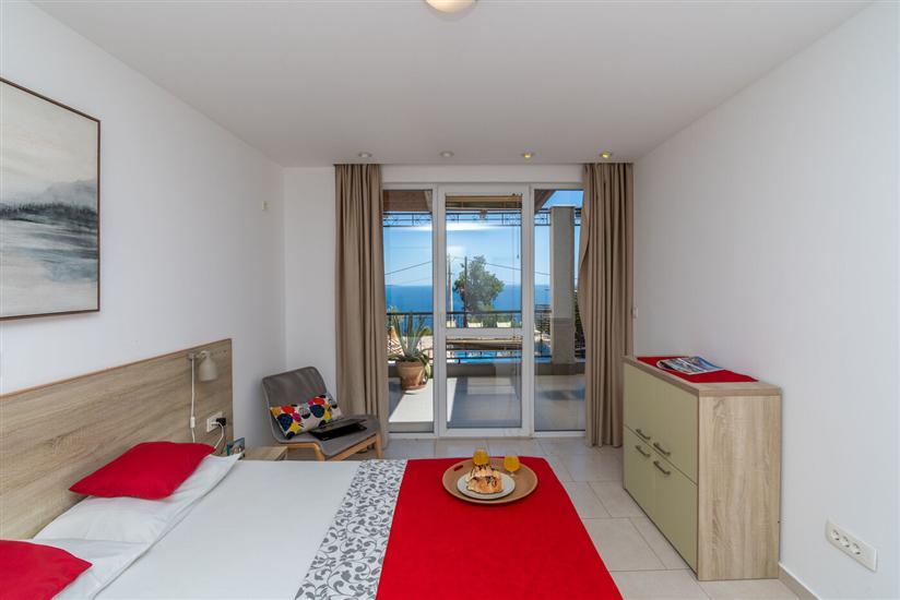 Apartment A5, for 5 persons