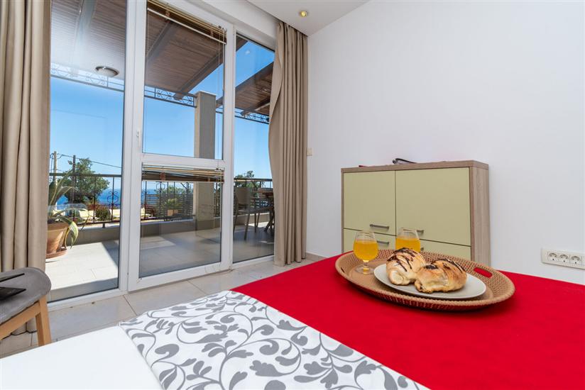 Apartment A5, for 5 persons
