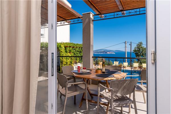 Apartment A5, for 5 persons