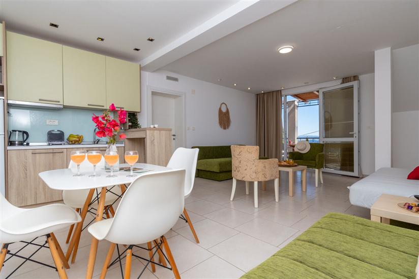Apartment A5, for 5 persons