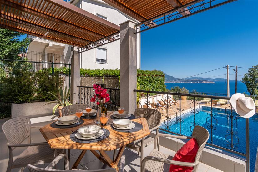 Apartment A5, for 5 persons