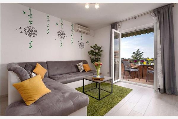 Apartment A1, for 5 persons