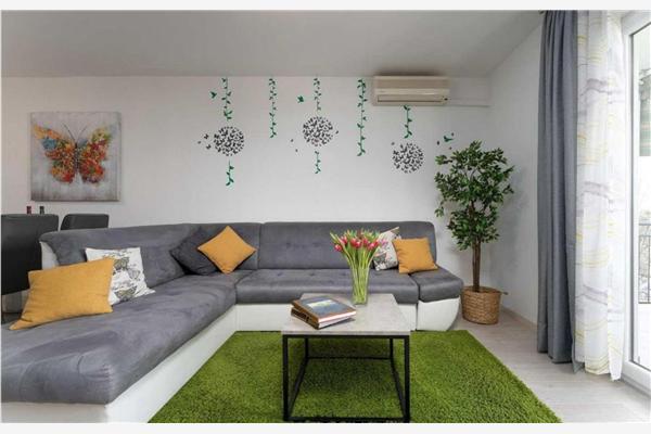 Apartment A1, for 5 persons