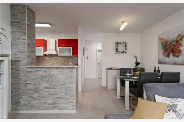 Apartment A1, for 5 persons