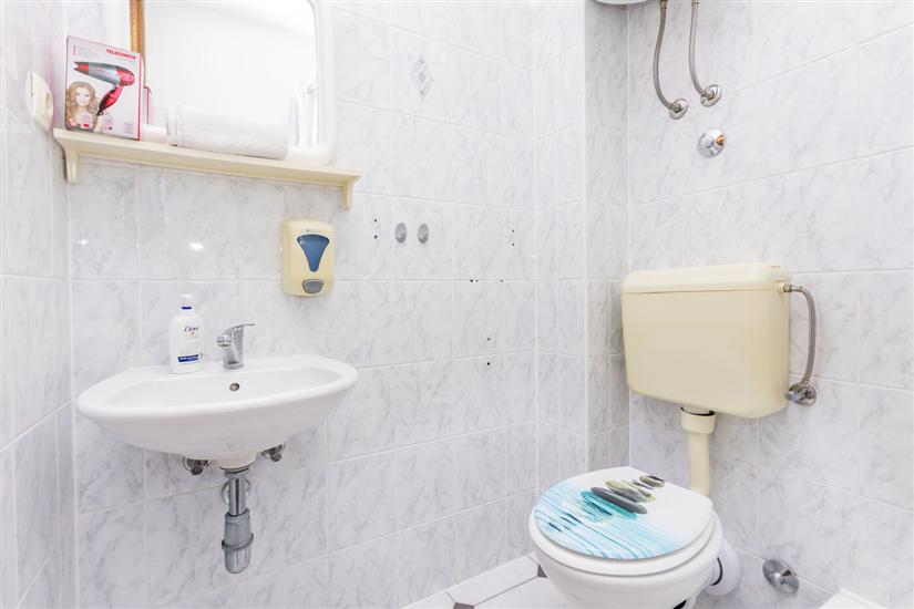 Apartment A1, for 2 persons