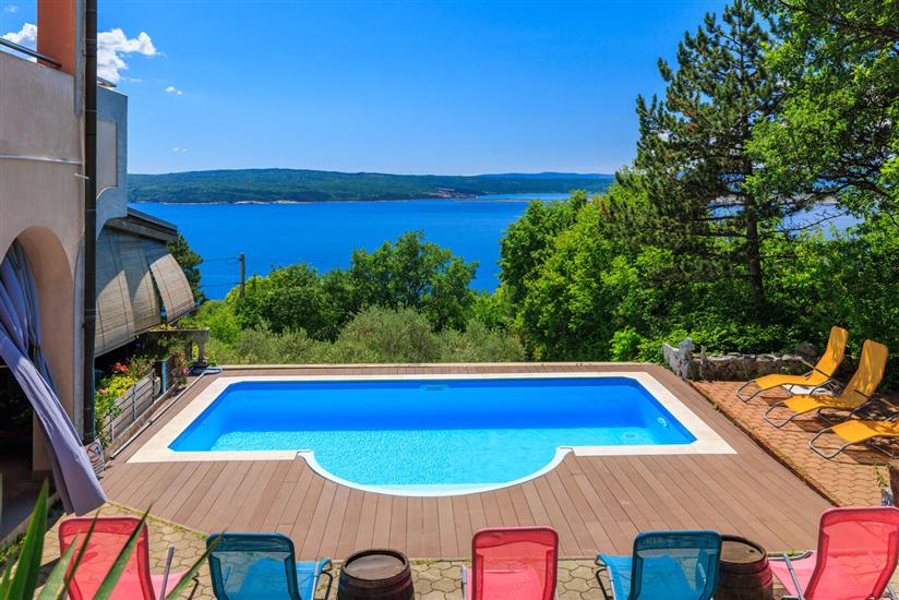 Apartmány Djusi