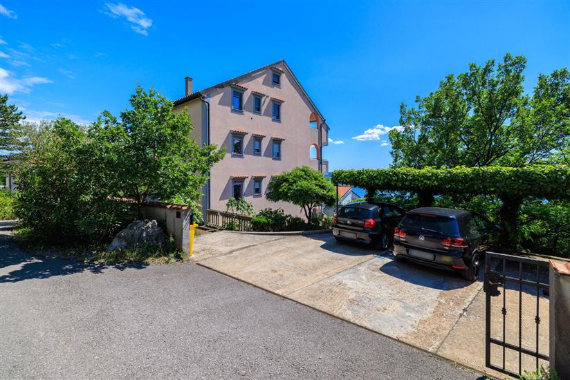 Apartmány Djusi