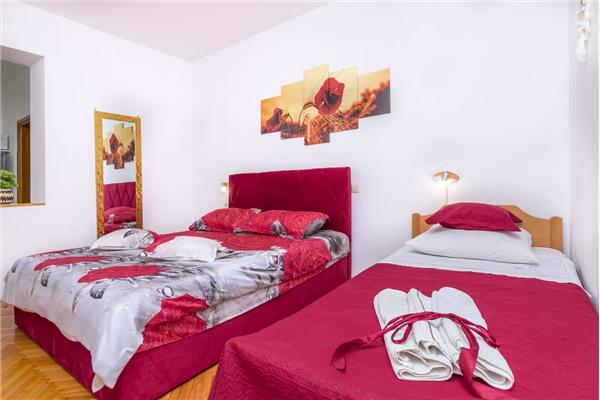 Apartment A1, for 3 persons