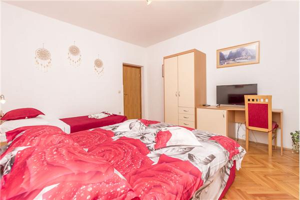 Apartment A1, for 3 persons
