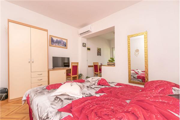 Apartment A1, for 3 persons