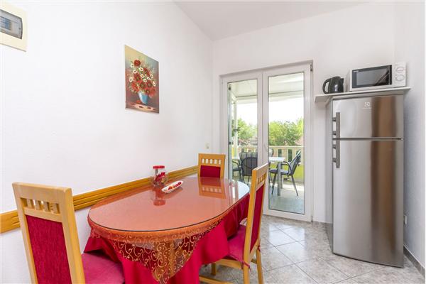 Apartment A1, for 3 persons
