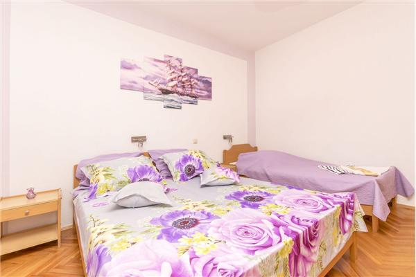 Apartment A2, for 3 persons
