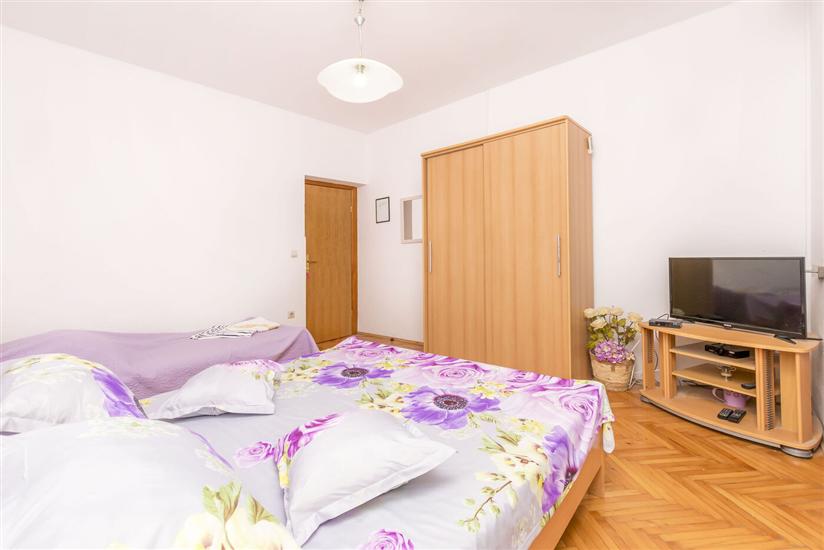 Apartment A2, for 3 persons