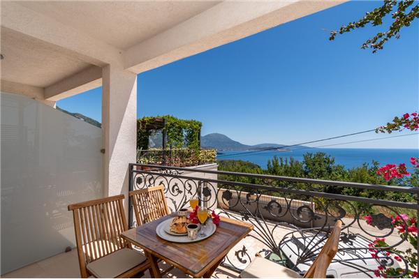 Apartment A1, for 4 persons