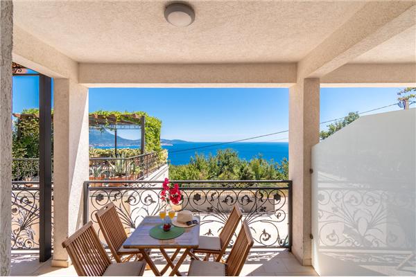 Apartment A2, for 4 persons