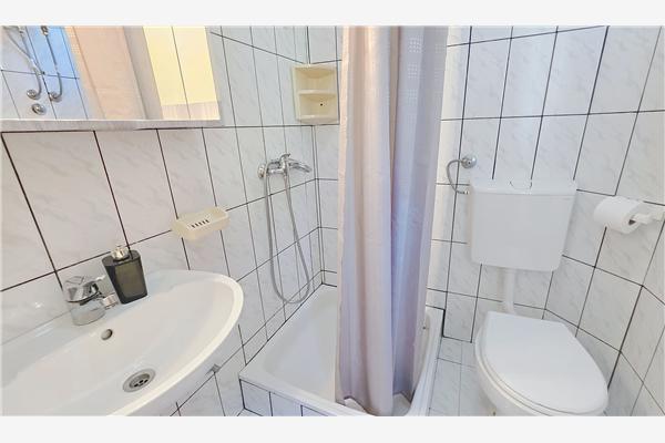 Apartman A1, za 6 osoba/e