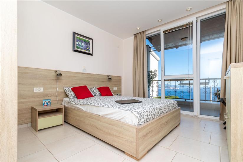 Apartment A6, for 3 persons