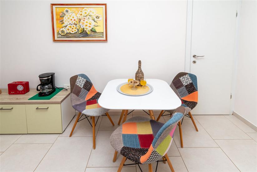 Apartment A6, for 3 persons