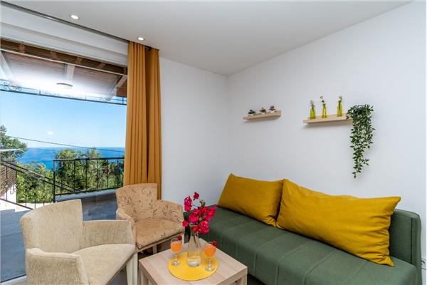 Apartment A8, for 5 persons
