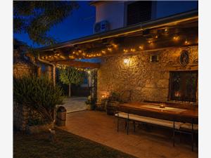 Holiday homes Kvarners islands,BookVidakFrom 135 €